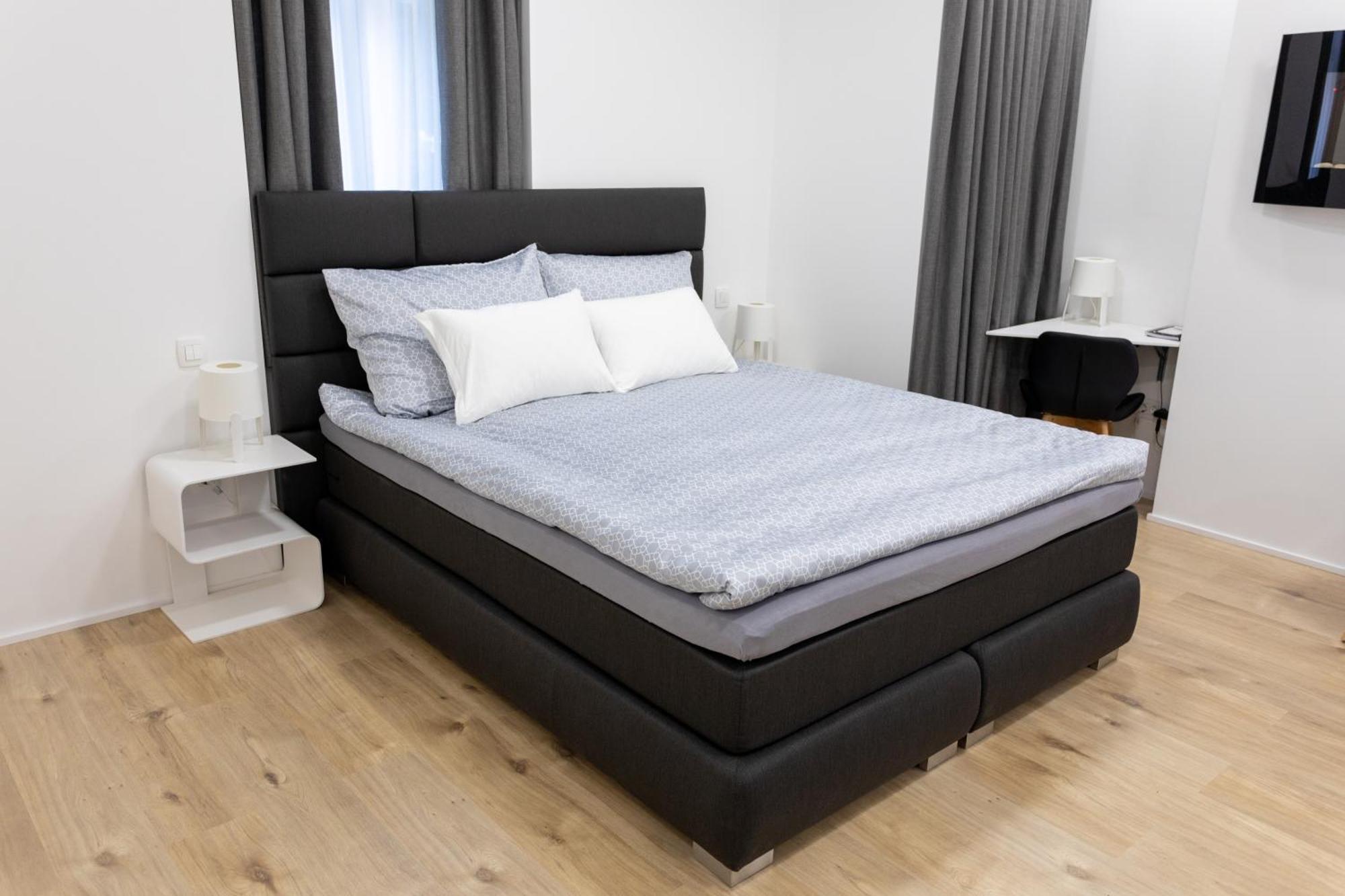 City Center Main Square Apartments زغرب الغرفة الصورة